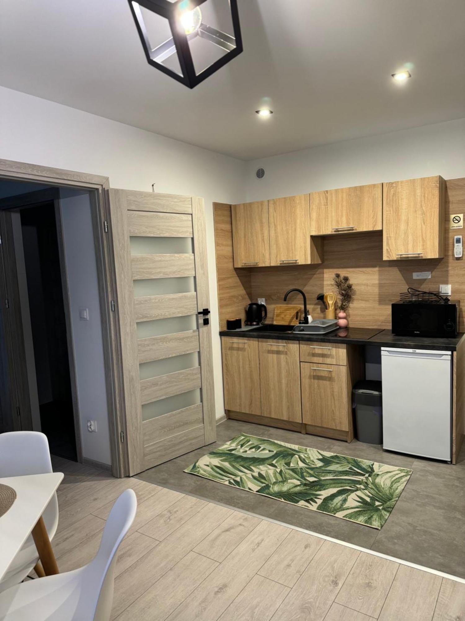 Apartamenty Happy House Затор Экстерьер фото